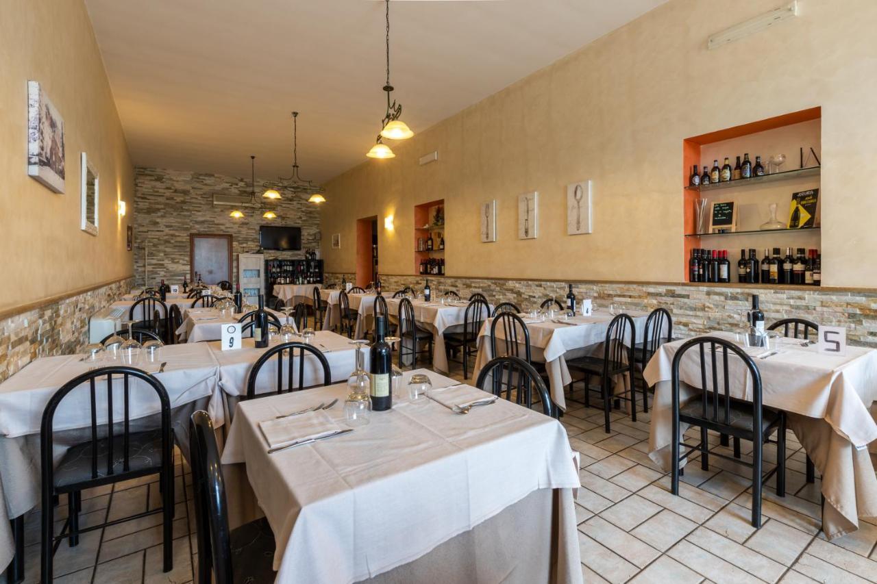 Il Contado B&B Castel Sant'Elia Esterno foto